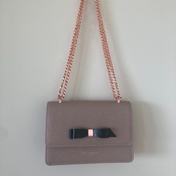 Ted baker taupe bow rose gold chain bag. - Picture 1 of 4